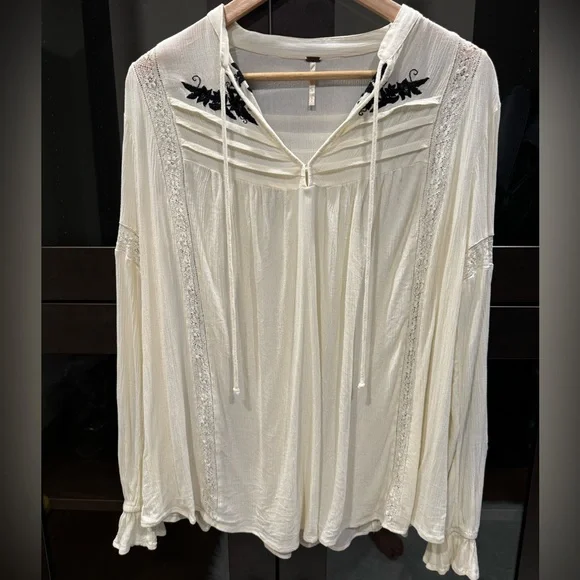 Free People Tusalossa Embroidered Top - Picture 3 of 13